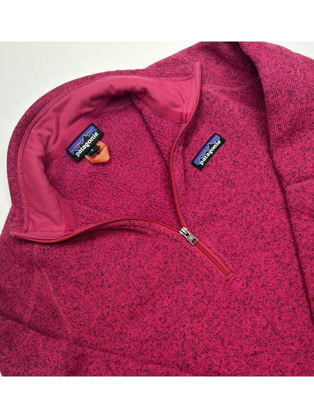 Patagonia Woman’s Zip Pull Over Small Magenta